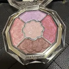 ジルスチュアート アイシャドウ
