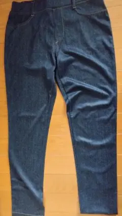 レディース　　デニム調ズボン　Mサイズ