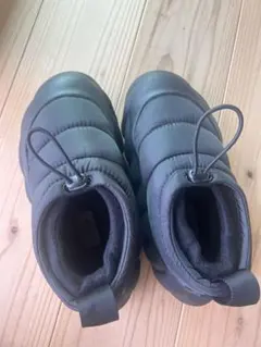 2026年最新】crocs オーバーパフショーティーの人気アイテム - メルカリ