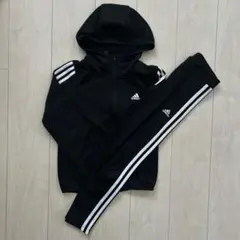 adidas ブラック ジャージセット　140cm
