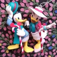 クリスマス　オーナメント2個セット　ドナルド　デイジー