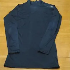 アンダー　長袖　サイズ150 紺色　ネイビー