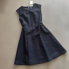 未使用オフオンOFUON 濃紺ノースリーブ ワンピース40 フォーマルにも