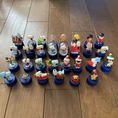 スヌーピー フィギュア クリスマスセット 30体