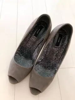 BALLY バリー パンプス グレー スエード オープントゥ