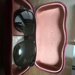 Gucci sunglassesのサムネイル