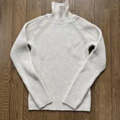 ユニクロ リブ ニット