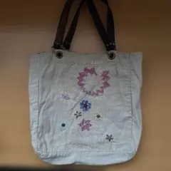 刺繍デザイン トートバッグ ベージュ