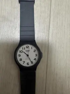 CASIO QUARTZ 腕時計のサムネイル