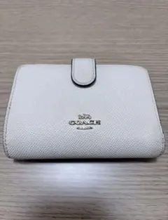 COACH 二つ折り財布 ホワイト レザーのサムネイル
