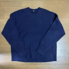 ユニクロ　スフレヤーンクルーネックセーター