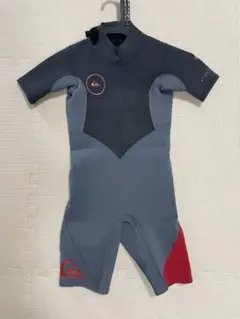 日本製　VOLCOM　子供 ウェットスーツ 140 新品半額 VOLCOM 子供 フルスーツ 14 ウェットスーツ ボルコム 子ども