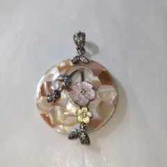 シェルネックレス