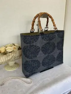 ハンドメイド 大島紬 花と葉柄バンブートート リメイク - メルカリ