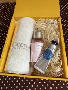 L'OCCITANE ロクシタン　ギフトセット　ハンドクリーム　シャワージェル
