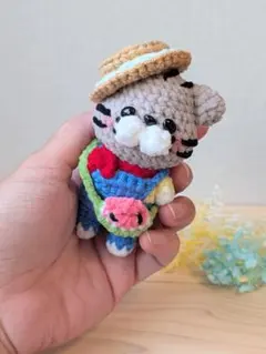 ミニミニ あみぐるみ スイカにギュッ♡のゴリラさん ストラップ - メルカリ