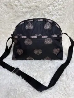 ✨極美品✨ LeSportsac ピルエットハート ショルダーバッグ 斜め掛けのサムネイル