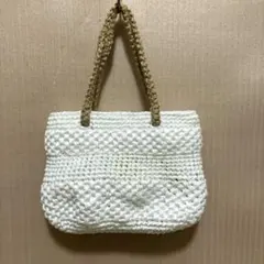 かごバッグ　かぎ針編み　ハンドメイド　本体　白　持ち手　麻紐