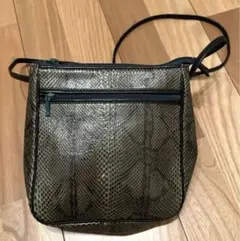 パイソン　ヘビ革　本革　ショルダーバッグ　緑