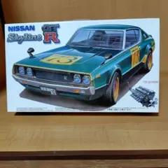 フジミ　NISSAN Skyline 2000GT-R 1/24 プラモデルのサムネイル