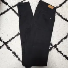 【ZARA】黒スキニーパンツ