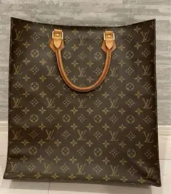 ルイヴィトン　サックプラ　トートバッグ