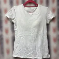 UNIQLOカップ付き 半袖Tシャツ ホワイトのサムネイル