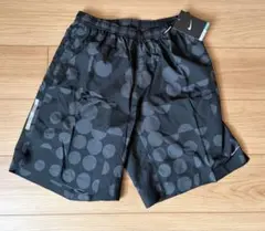 Nike DRI-FIT ドット柄 ショートパンツ