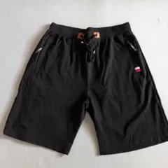 メンズ　ハーフパンツ　Mサイズ
