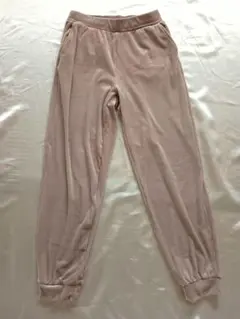 ユニクロ　ベロア　ルームパンツ　パジャマ Мサイズ　ピンク