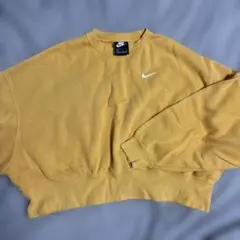 NIKE イエロートレーナーのサムネイル