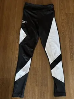 中古品　Reebok レディースタイツL