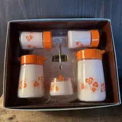 昭和レトロ　調味料入れセット　トレー付き　パンジー　リス　希少のサムネイル
