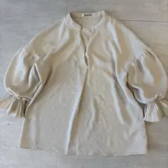 SNIDEL ベージュ バルーンスリーブ ブラウス