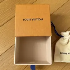 LOUIS VUITTON ギフト箱と布袋 セット