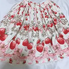 BABY いちごスカート　難有のサムネイル