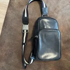 【未使用級】BALLY バリー　ボディバッグ　ウエストポーチ　ナイロン　ロゴ　黒 Bally バリー BALLY バッグ ボディバッグ ウエストポーチ