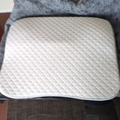 人間工学デザイン キルティング枕