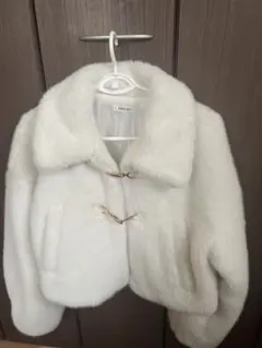 INGNI ホワイト毛皮コート ショート丈