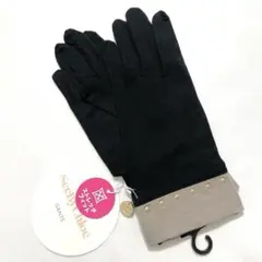 新品　SeeByChloe シーバイクロエ　スタッズ　ロゴプレート付き　手袋のサムネイル