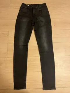 専用　Levi's 721 HIGH RISE SKINNY 25 ブラック