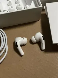 AirPods Pro 2nd Generation (左と右耳のみ)