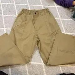 GU カーキ チノパン サイズS