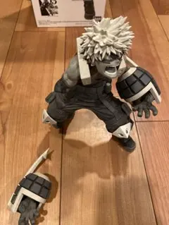 僕のヒーローアカデミア 爆豪勝己 フィギュア モノクロカラー