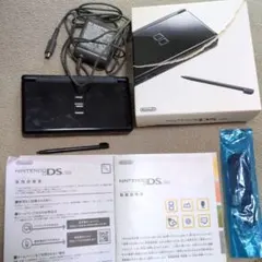 ニンテンドーDSi ブラック+入れ物ケース＋いただきストリート - メルカリ