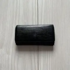 Luis VUITTON エピ ブラック 4連キーケース