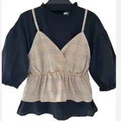 新品　キャミソール付きブラウス　黒　小さめフリル　チェック柄　ビスチェ