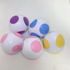 ヨッシー めじるしアクセサリー カプセルのみ 水色、紫、ピンク×2、黄色