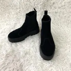 美品✨プーマ サイドゴア ブーツ メイズ チェルシー スエード 黒 厚底 24