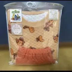 3.UNIQLO エルモ　キルトパジャマ　コットン100% 100cm